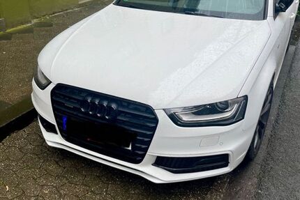 Audi A4 145.755 km 15.800 &euro; Düsseldorf 40472
