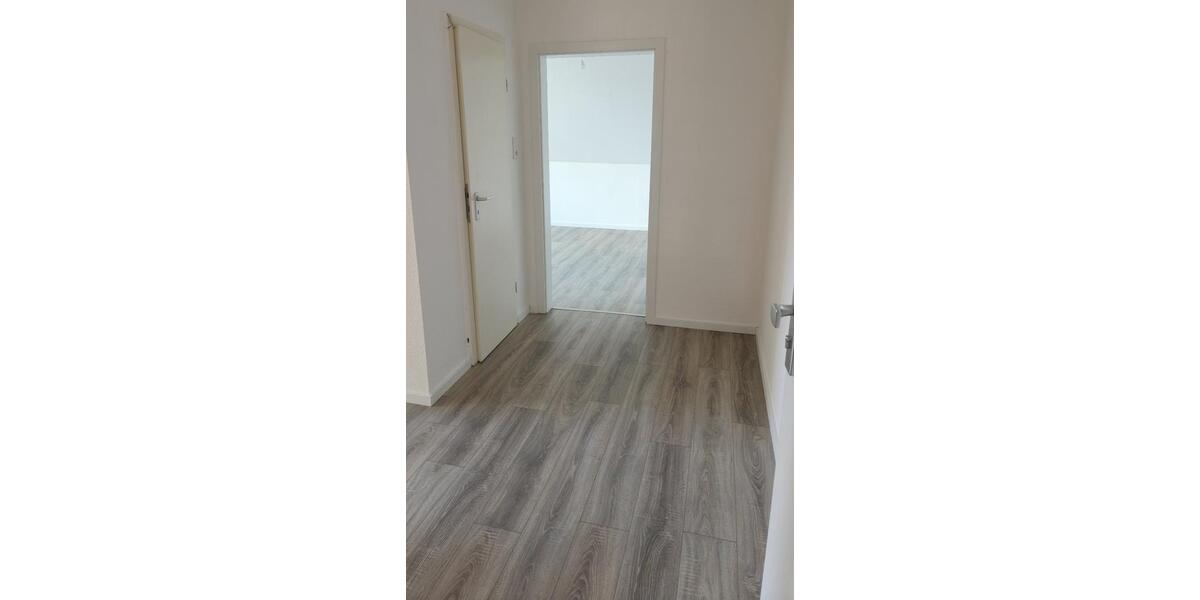 Dachgeschoßwohnung Neukirchen-Vluyn Vluyn - 2 Zimmer, 47 m&sup2;, 377&euro; | Angebot:26622652