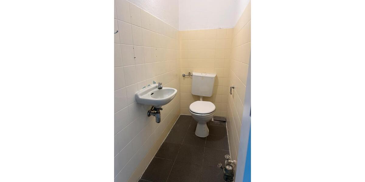 Etagenwohnung Oberhausen - 2 Zimmer, 67 m&sup2;, 495&euro; | Angebot:25103860