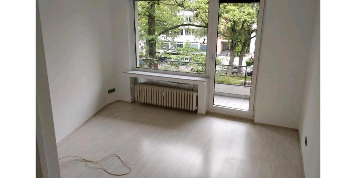Etagenwohnung Krefeld Cracau - 3 Zimmer, 81 m&sup2;, 259.000&euro; | Angebot:27260812