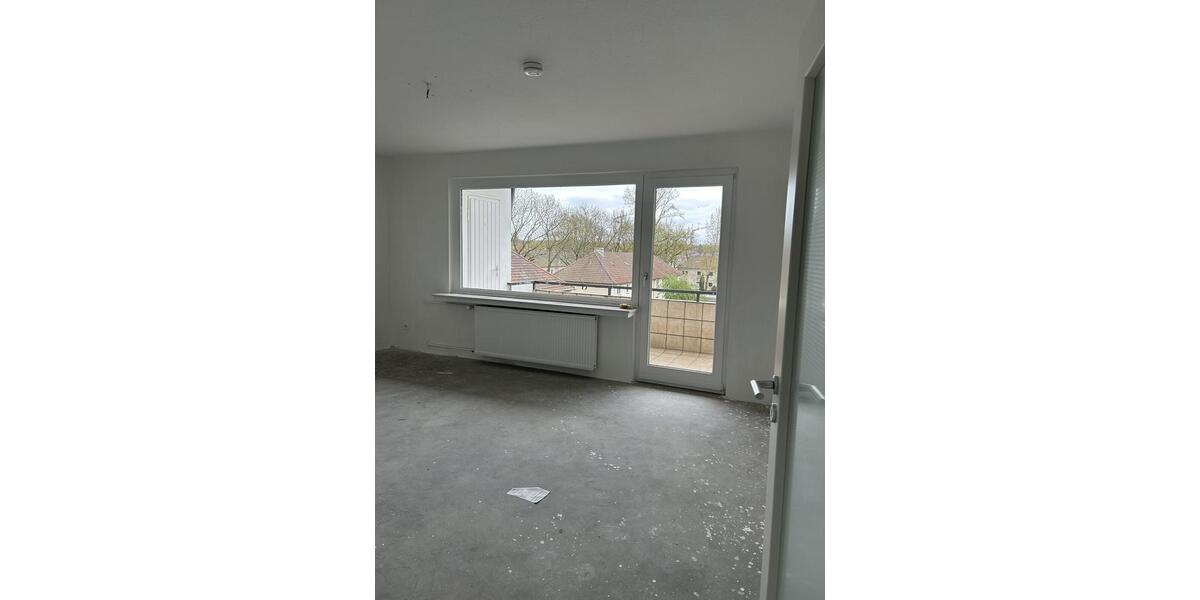 Dachgeschoßwohnung Duisburg Walsum - 2.5 Zimmer, 64 m&sup2;, 602&euro; | Angebot:24247044