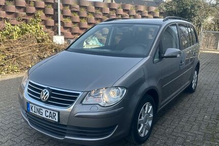 VW Touran 220.000 km 6.990 &euro; Viersen 41749