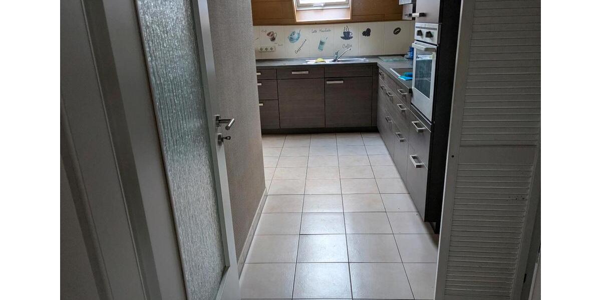 Dachgeschoßwohnung Wachtendonk - 1 Zimmer, 72 m&sup2;, 700&euro; | Angebot:25638781