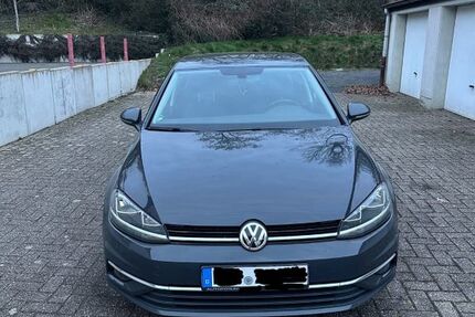 VW Golf 160.000 km 9.700 &euro; Duisburg 47239