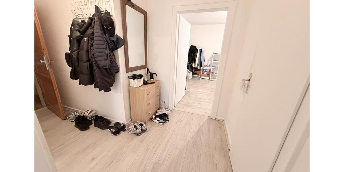 Etagenwohnung Krefeld - 2 Zimmer, 52 m&sup2;, 680&euro; | Angebot:24877612