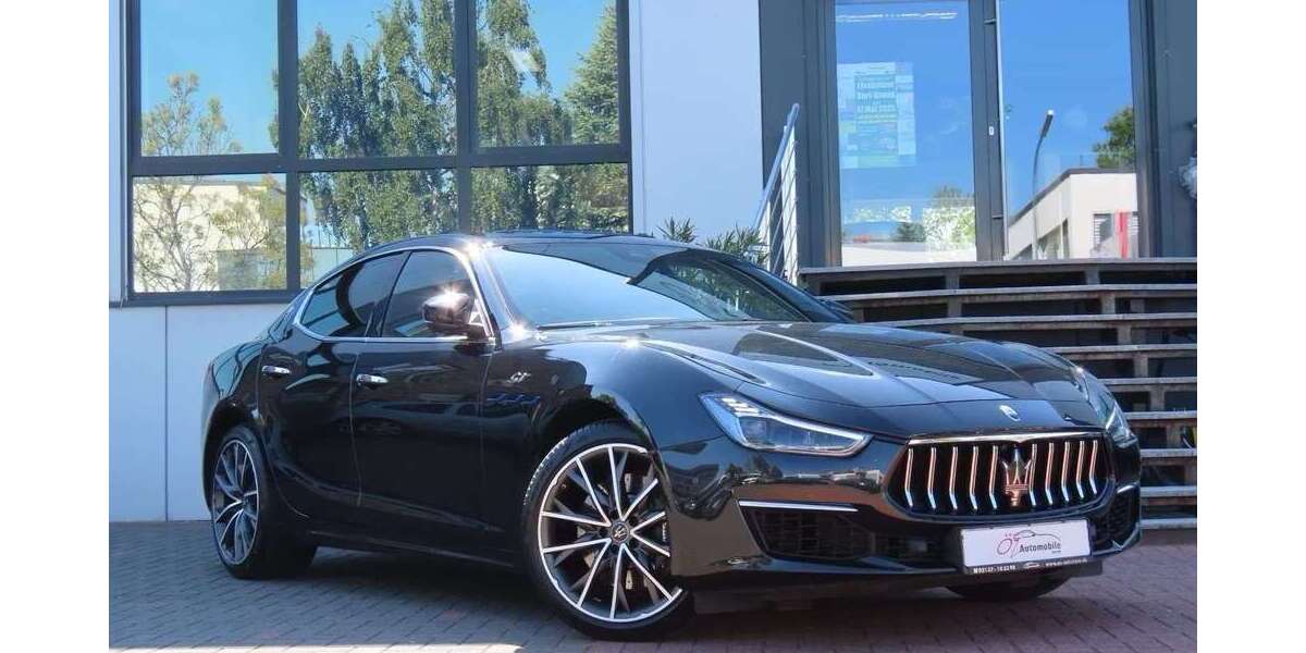 Maserati Ghibli 28.638 km 47.900 &euro; Neuss 41469