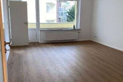 Wohnung Düsseldorf Heerdt - 2 Zimmer, 55 m&sup2;, 1.000&euro; | Angebot:26017744