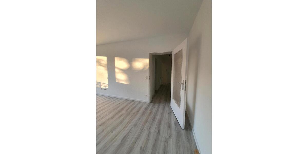 Etagenwohnung Essen Stadtbezirk V - 1 Zimmer, 54 m&sup2;, 144.000&euro; | Angebot:24345784