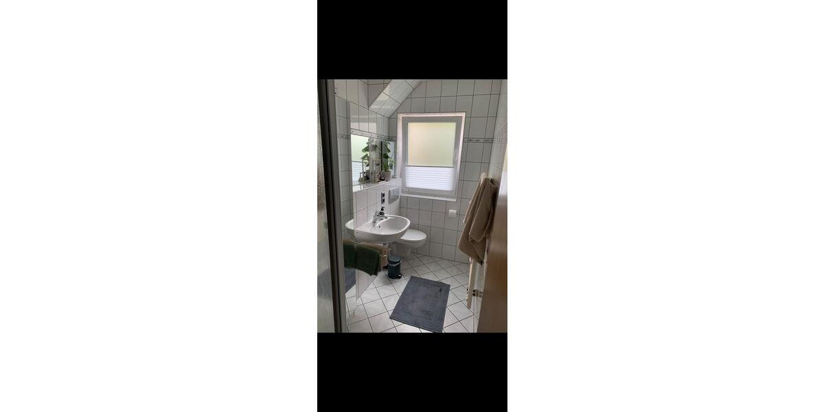 Hochparterre Ratingen - 2 Zimmer, 56 m&sup2;, 600&euro; | Angebot:26686412
