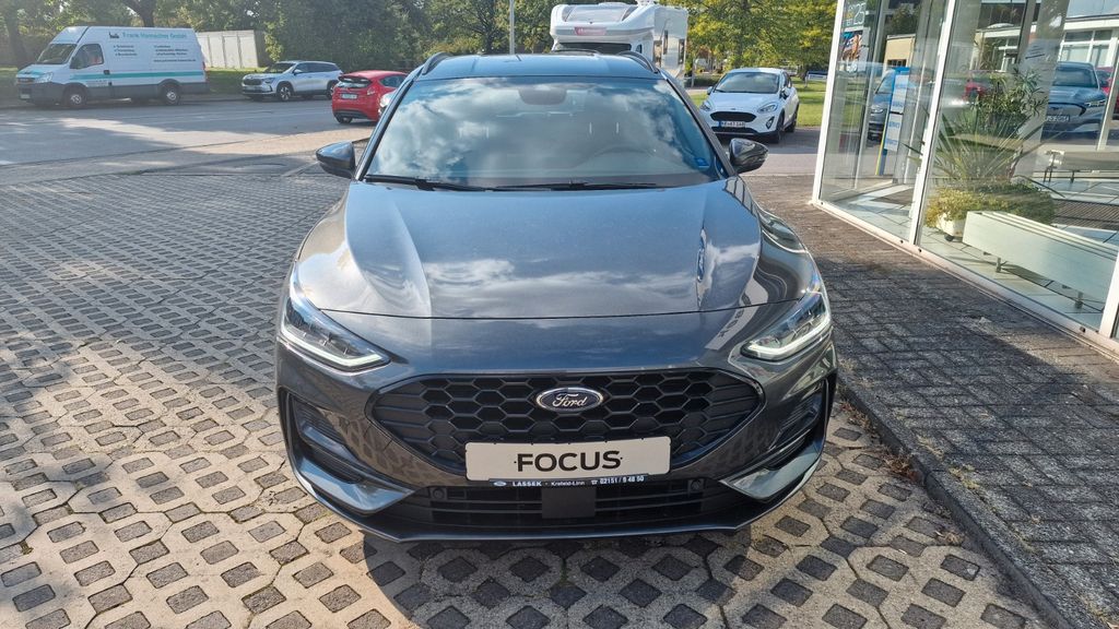 Ford Focus 12.100 km 24.999 &euro; Krefeld 47809