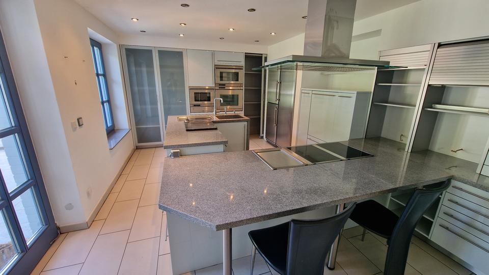 Erdgeschoßwohnung Duisburg Rheinhausen - 4 Zimmer, 149 m&sup2;, 1.600&euro; | Angebot:26531409