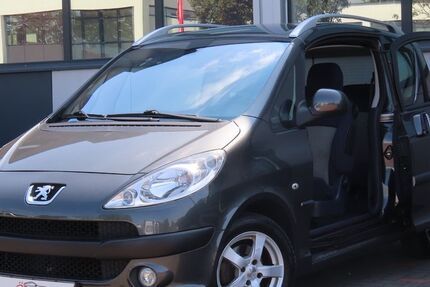 Peugeot 1007 58.891 km 4.790 &euro; Neuss 41469