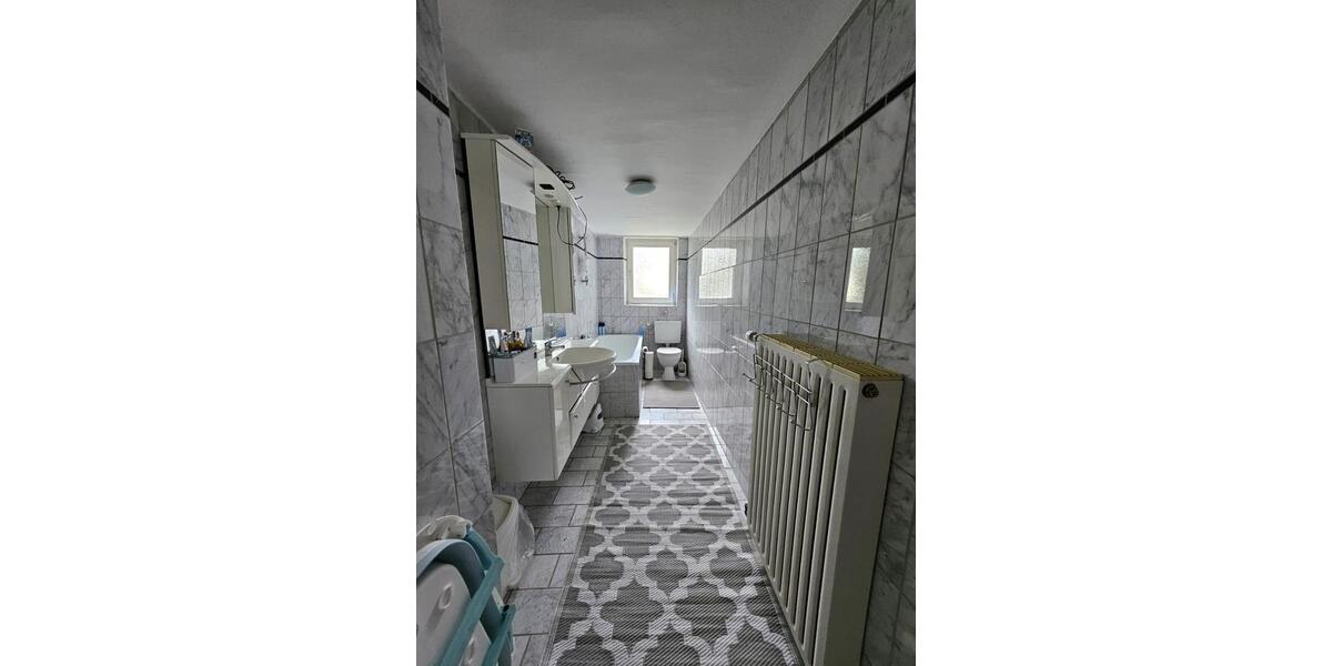 Erdgeschoßwohnung Moers - 2 Zimmer, 73 m&sup2;, 590&euro; | Angebot:26618852