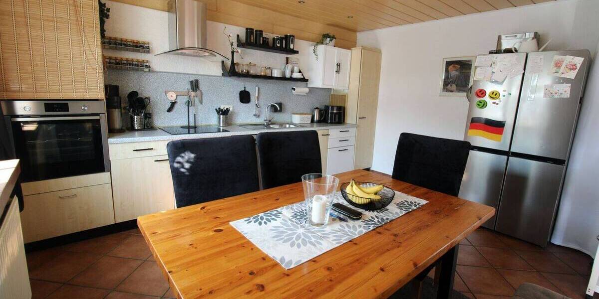 Reihenmittelhaus Dinslaken Lohberg - 4 Zimmer, 93 m&sup2;, 210.000&euro; | Angebot:26080886