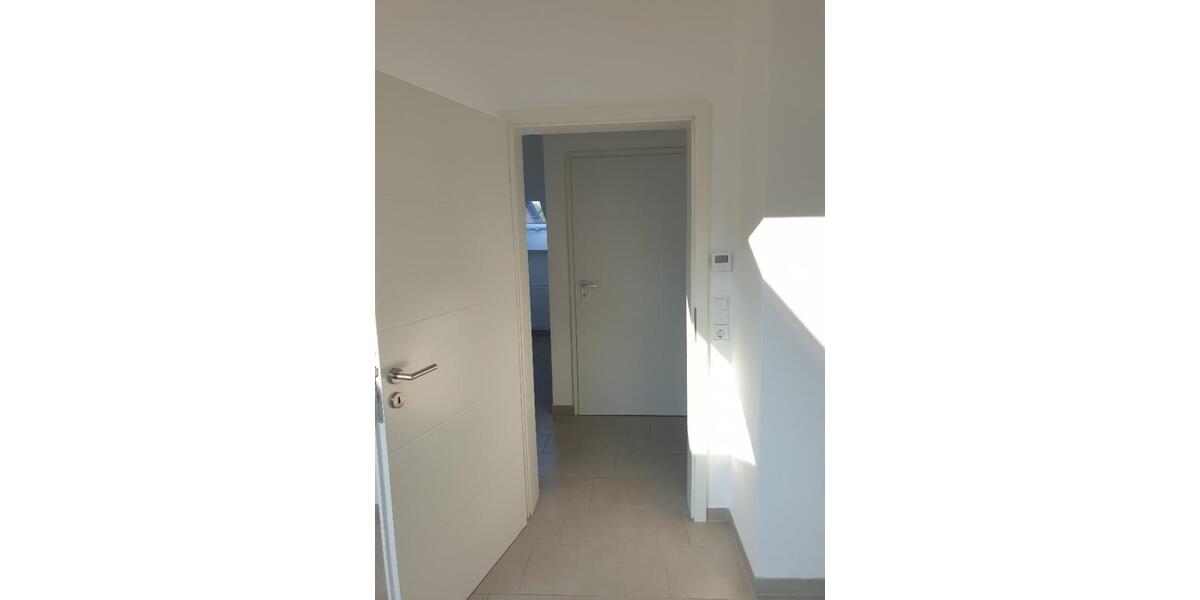 Etagenwohnung Neukirchen-Vluyn Vluyn - 3 Zimmer, 75 m&sup2;, 800&euro; | Angebot:25097075