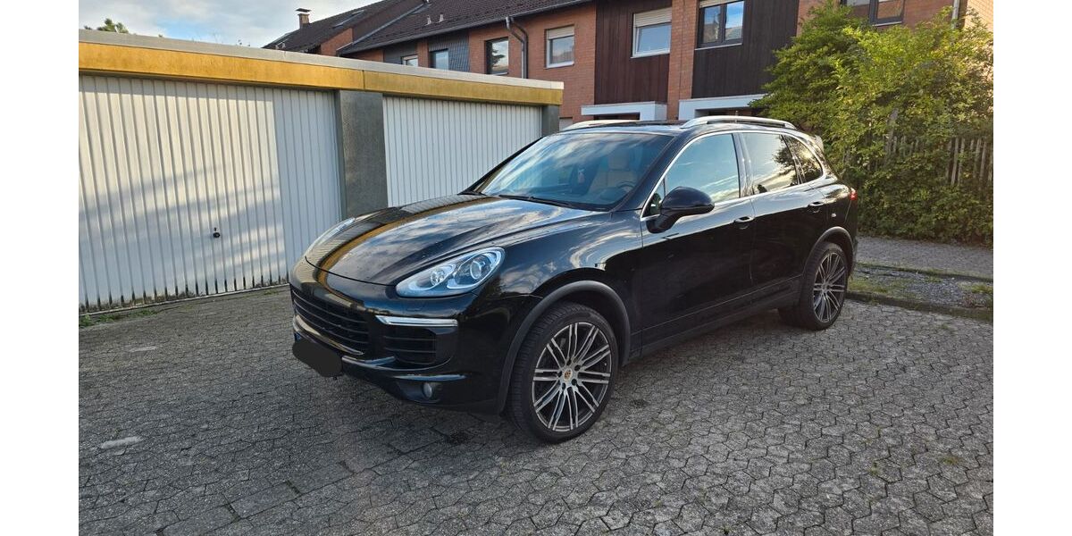 Porsche Cayenne 178.000 km 26.500 &euro; Krefeld 47807