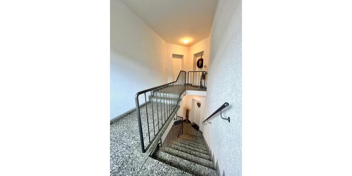 Maisonettenwohnung Viersen Hülsdonk - 4 Zimmer, 154 m&sup2;, 1.350&euro; | Angebot:25394172