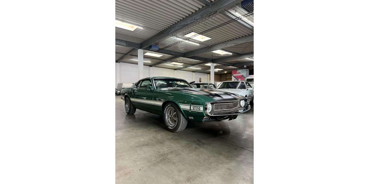 Ford Mustang 168.916 km 109.900 &euro; Krefeld 47805