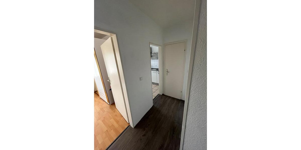 Etagenwohnung Krefeld Benrad - 2 Zimmer, 55 m&sup2;, 580&euro; | Angebot:25944878