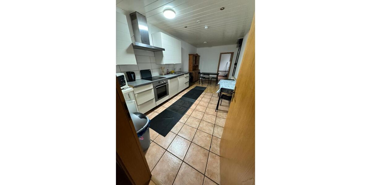 Reihenhaus Nettetal - 7 Zimmer, 210 m&sup2;, 299.000&euro; | Angebot:25318678