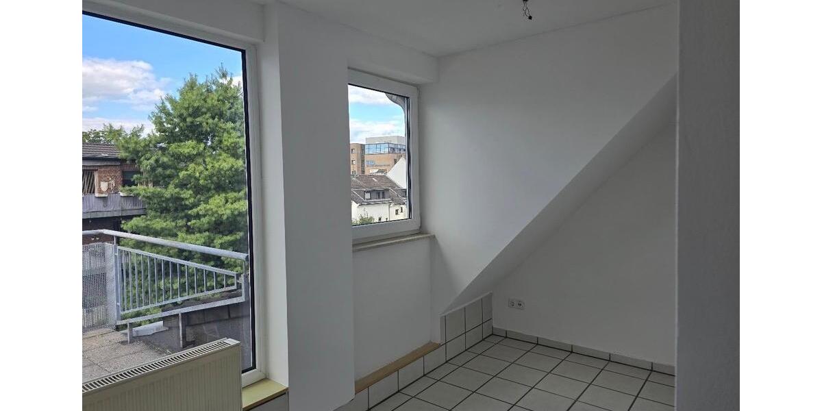 Dachgeschoßwohnung Oberhausen Alstaden - 1.5 Zimmer, 40 m&sup2;, 395&euro; | Angebot:26686693
