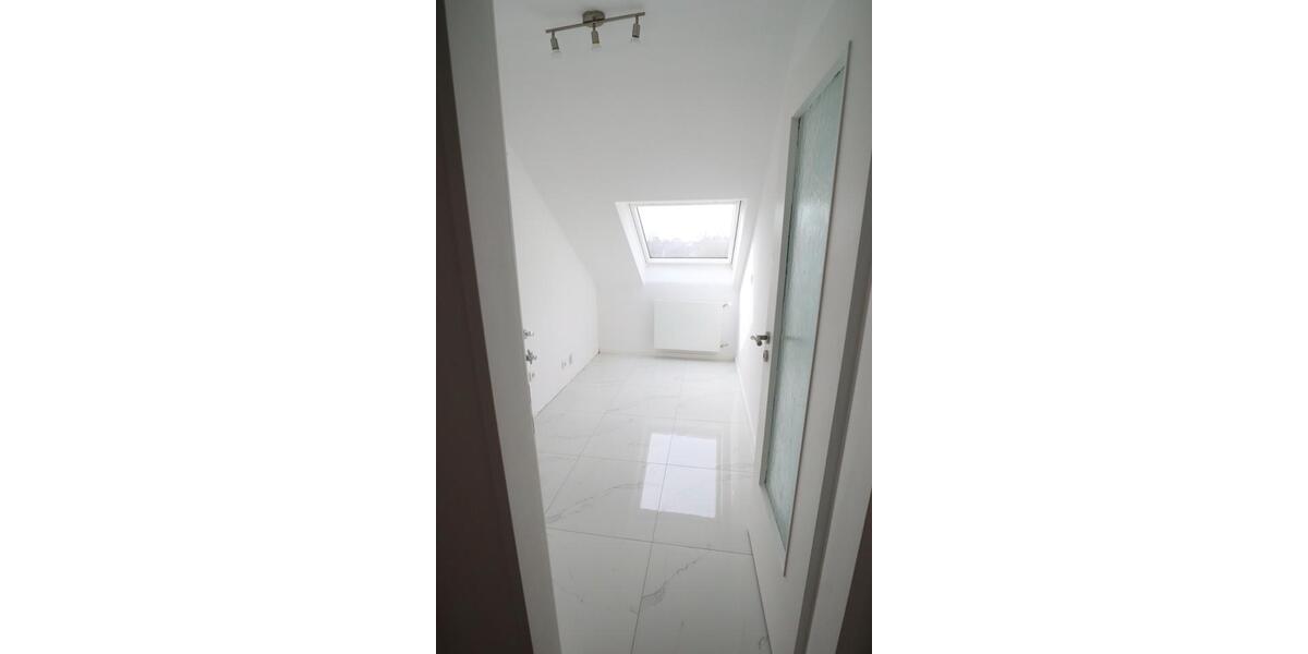 Etagenwohnung Kaarst - 2.5 Zimmer, 52 m&sup2;, 164.000&euro; | Angebot:26616512