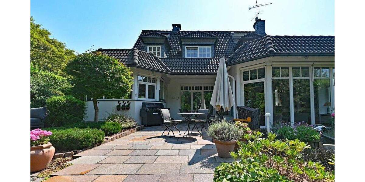 Einfamilienhaus Essen Werden - 6 Zimmer, 242 m&sup2;, 1.350.000&euro; | Angebot:25663253