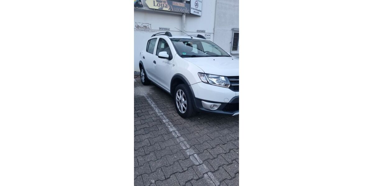 Dacia Sandero 153.000 km 4.800 &euro; Essen 45326