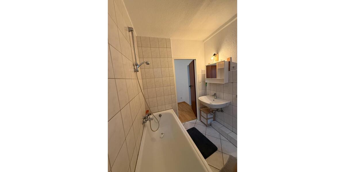 Erdgeschoßwohnung Krefeld Benrad - 1 Zimmer, 40 m&sup2;, 480&euro; | Angebot:26498591