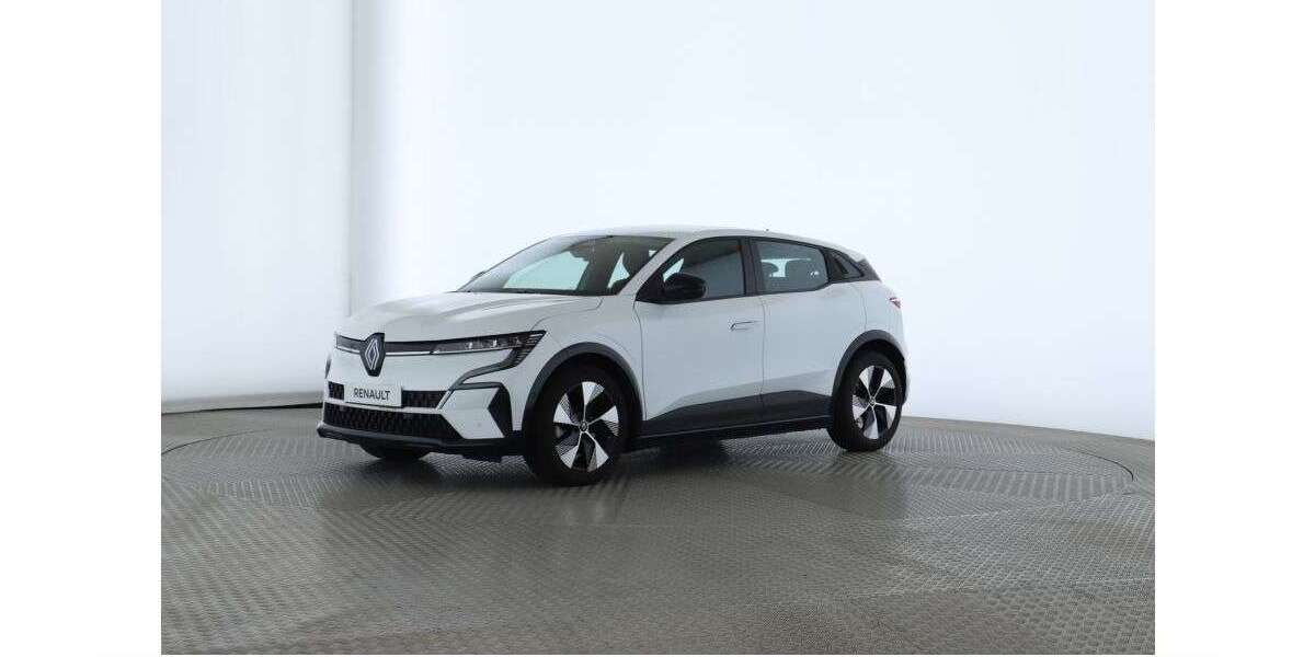 Renault Megane E-Tech 27.382 km 17.880 &euro; Oberhausen 46049