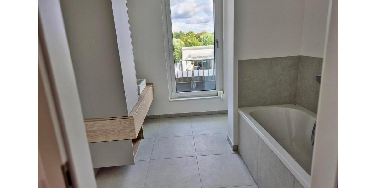 Einfamilienhaus Tönisvorst - 4 Zimmer, 192 m&sup2;, 3.450&euro; | Angebot:24873985