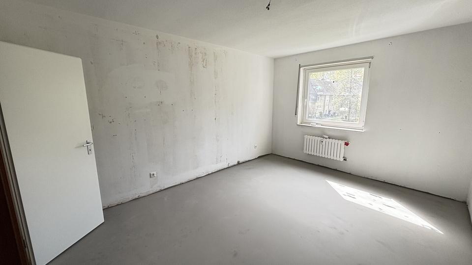 Etagenwohnung Dinslaken Lohberg - 2.5 Zimmer, 66 m&sup2;, 357&euro; | Angebot:26539895