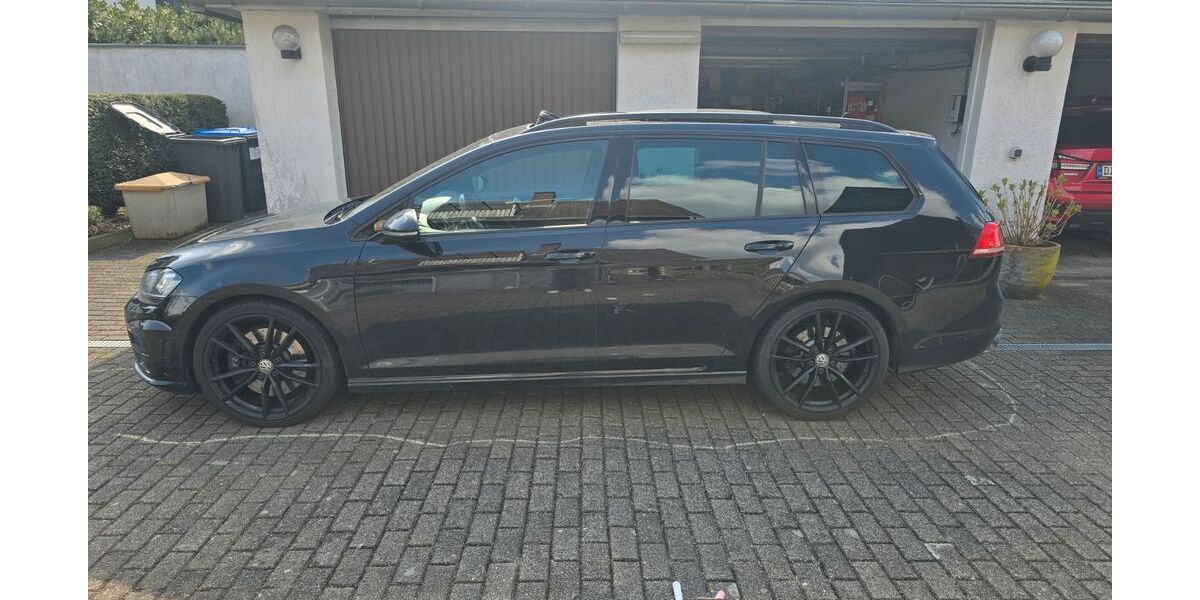VW Golf 134.500 km 19.700 &euro; Dinslaken 46535