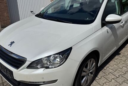 Peugeot 308 176.000 km 4.700 &euro; Neuss 41462