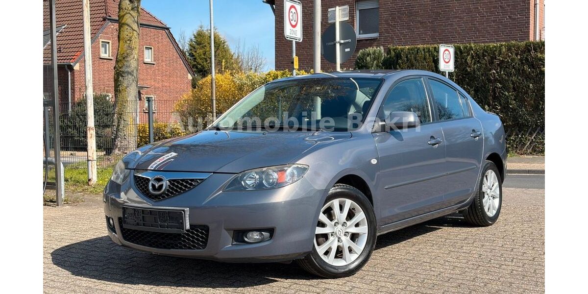 Mazda 3 180.000 km 2.599 &euro; neukirchen-vluyn 47506