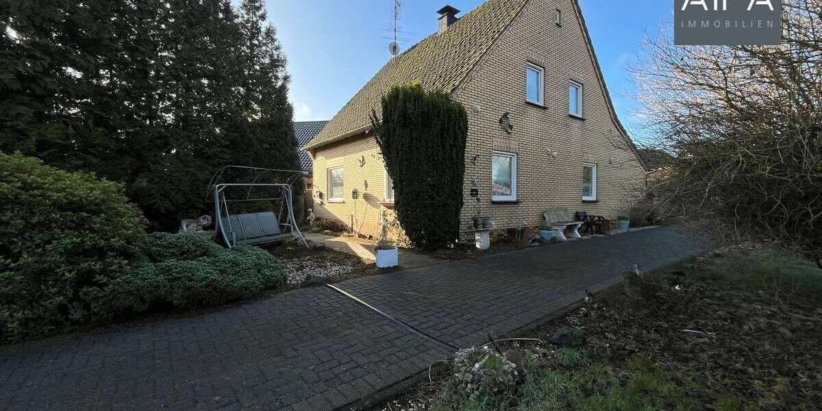 Einfamilienhaus Nettetal - 7 Zimmer, 150 m&sup2;, 349.000&euro; | Angebot:25353415