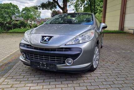 Peugeot 207 124.785 km 3.650 &euro; Oberhausen 46149