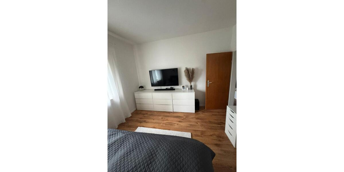 Etagenwohnung Dinslaken Lohberg - 3.5 Zimmer, 76 m&sup2;, 650&euro; | Angebot:25990272