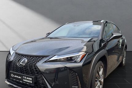Lexus UX 51.044 km 28.450 &euro; Wesel 46485