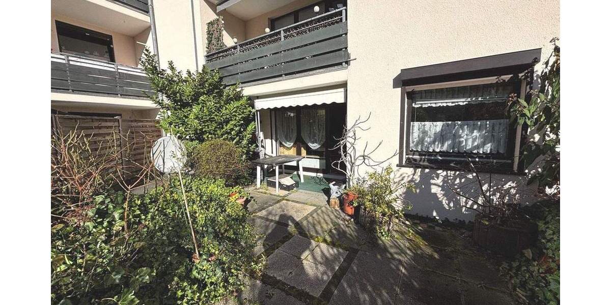 Etagenwohnung Krefeld Cracau - 3 Zimmer, 95 m&sup2;, 189.000&euro; | Angebot:25741183