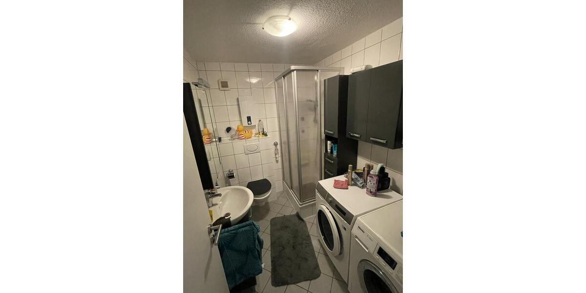 Dachgeschoßwohnung Dinslaken Lohberg - 3 Zimmer, 63 m&sup2;, 550&euro; | Angebot:25857601