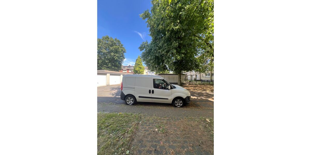 Fiat Doblo 271.966 km 2.499 &euro; Duisburg 47167