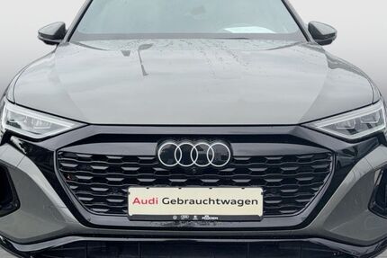 Audi Q8 12.504 km 46.750 &euro; Duisburg 47178