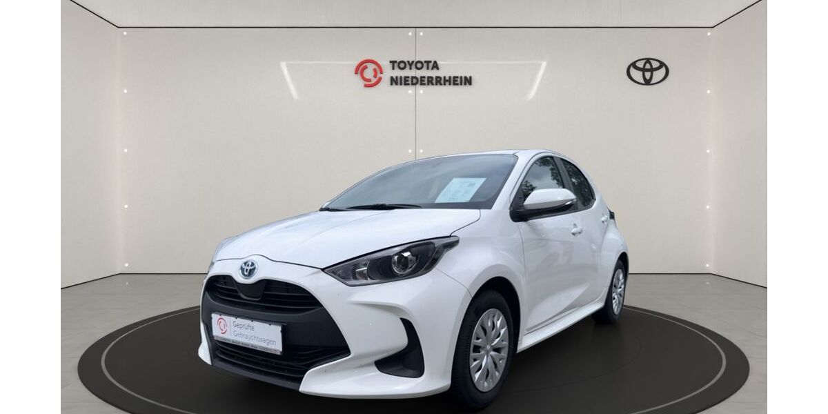 Toyota Yaris 16.250 km 19.490 &euro; Krefeld 47809