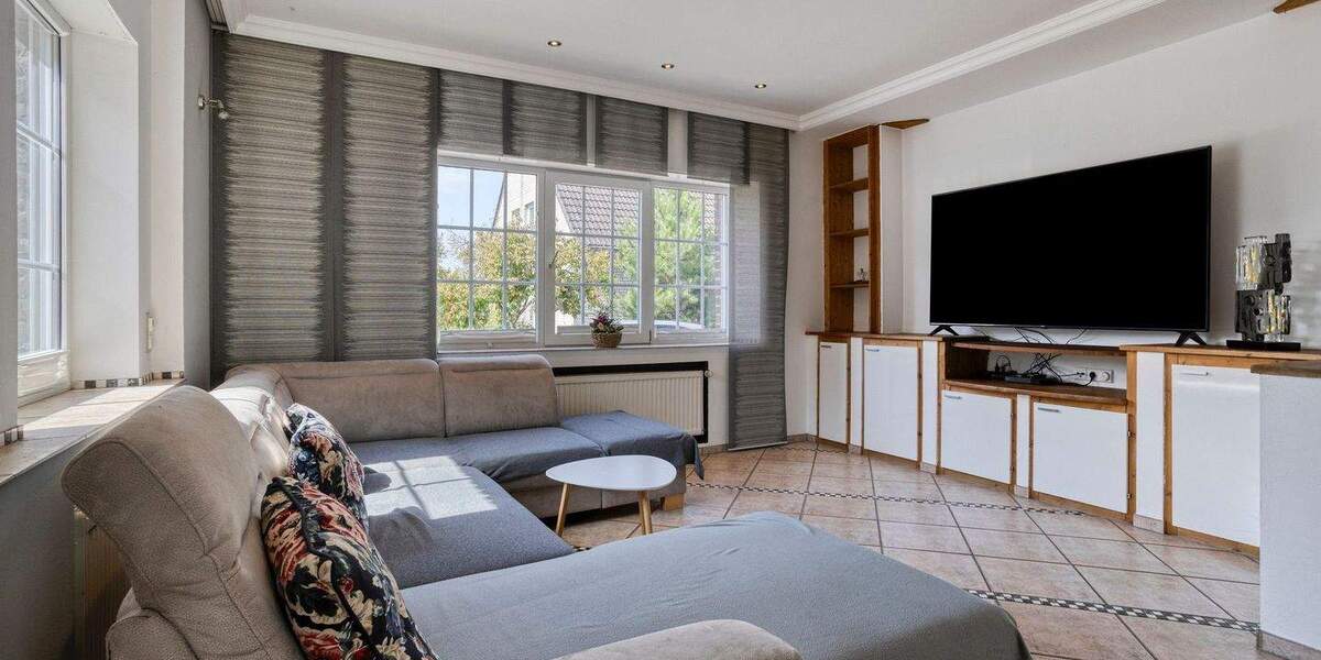 Einfamilienhaus Kaarst Vorst - 5 Zimmer, 135 m&sup2;, 549.000&euro; | Angebot:25675089