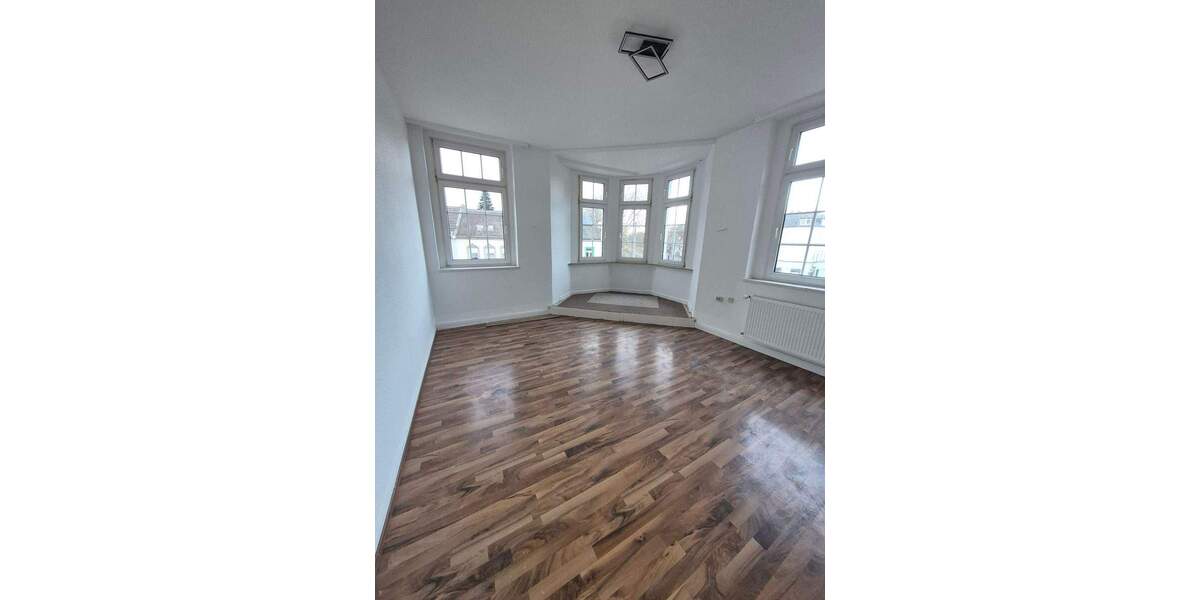 Etagenwohnung Krefeld Kempener Feld/Baakeshof - 2 Zimmer, 57 m&sup2;, 500&euro; | Angebot:25692559