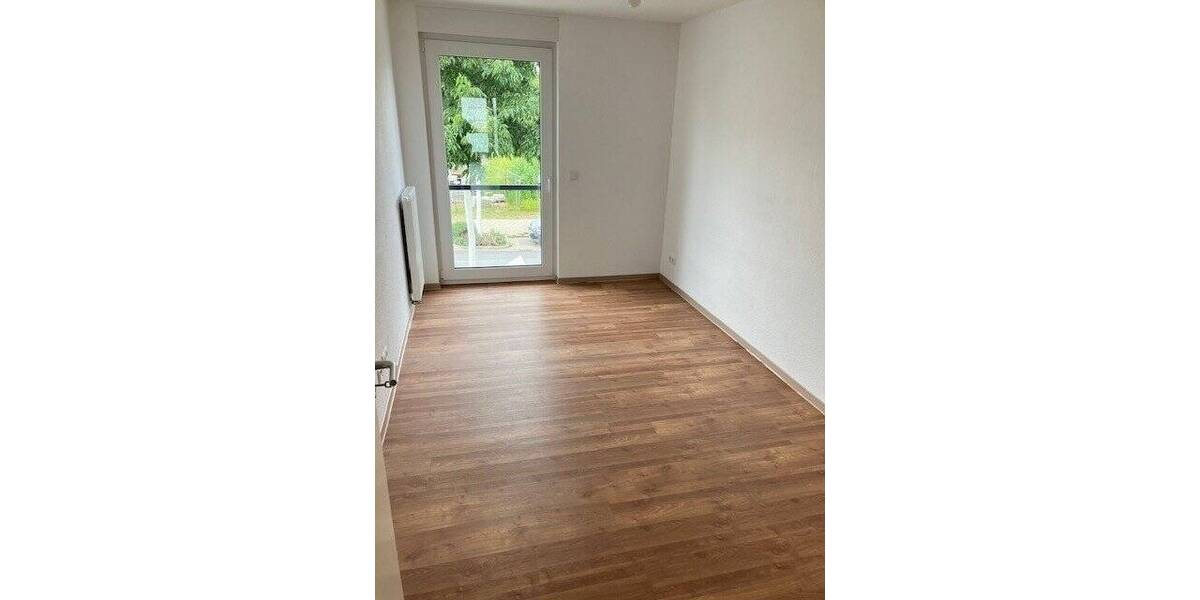 Etagenwohnung Meerbusch Osterath - 4 Zimmer, 122 m&sup2;, 1.229&euro; | Angebot:25742528