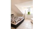 Dachgeschoßwohnung Moers - 3 Zimmer, 78 m&sup2;, 259.000&euro; | Angebot:27257576