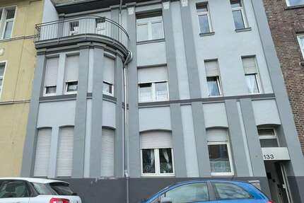 Haus Krefeld - 20 Zimmer, 302 m&sup2;, 470.000&euro; | Angebot:25192658