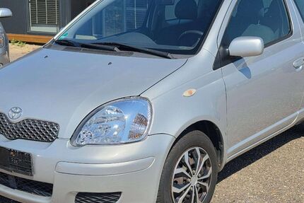 Toyota Yaris 123.000 km 3.600 &euro; Kempen 47906